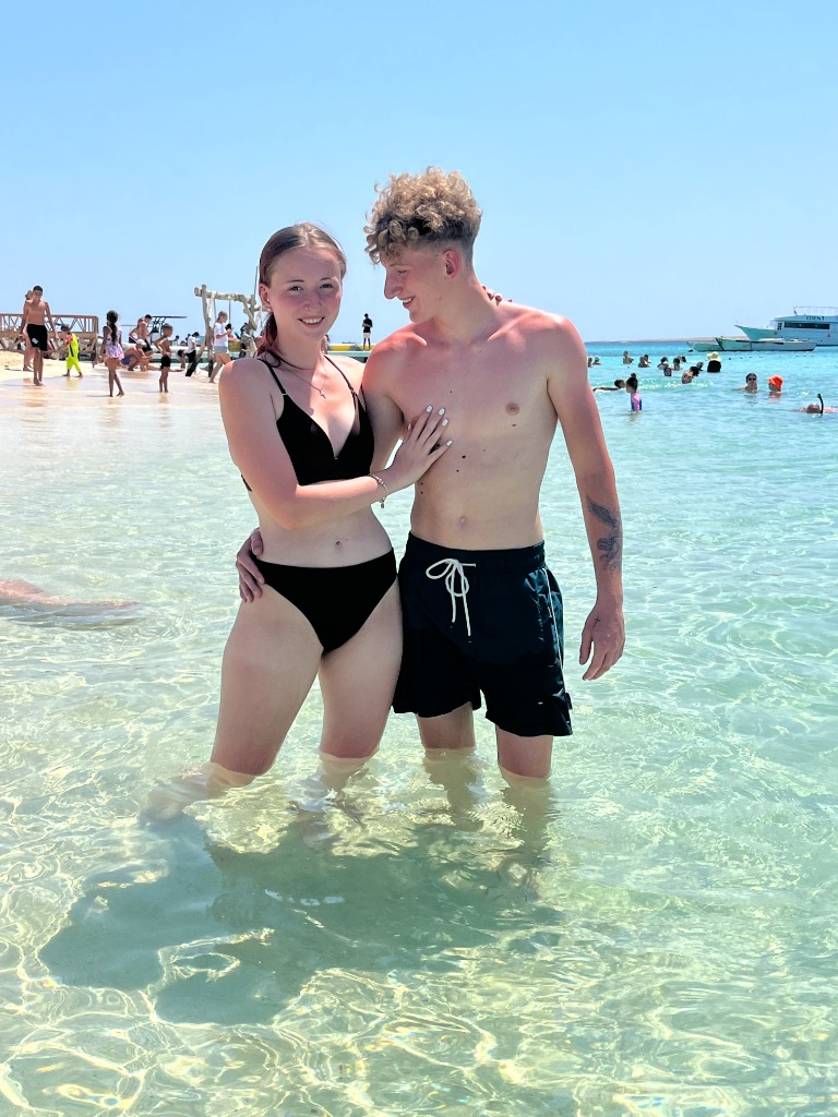 Paar im Wasser